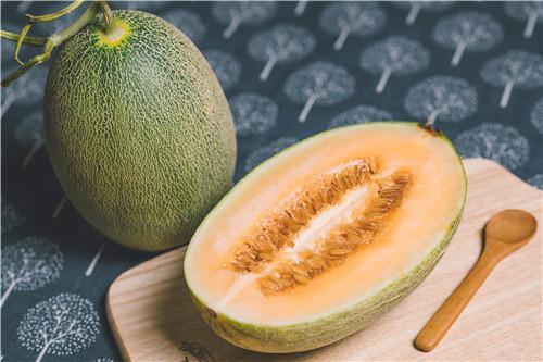 吃鸡的蜜瓜,一场甜蜜的生存挑战之旅