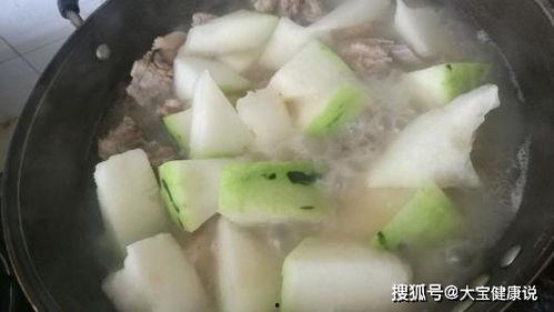瓜种子生熟两吃,从生食到熟食，营养与美味的双重享受