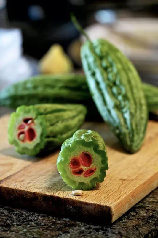 免费吃瓜黄钰杰,揭秘网络红人的崛起之路