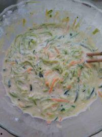 饼露摊吃瓜,瓜香四溢的夏日午后