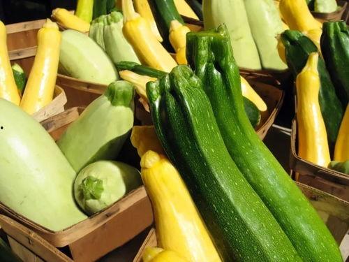 右下角吃瓜,一场全民娱乐盛宴