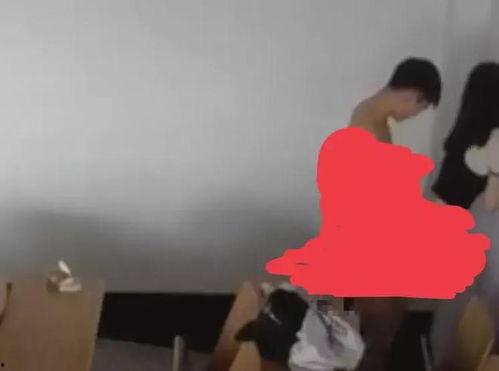 教室吃瓜男生,揭秘吃瓜男生的那些事儿